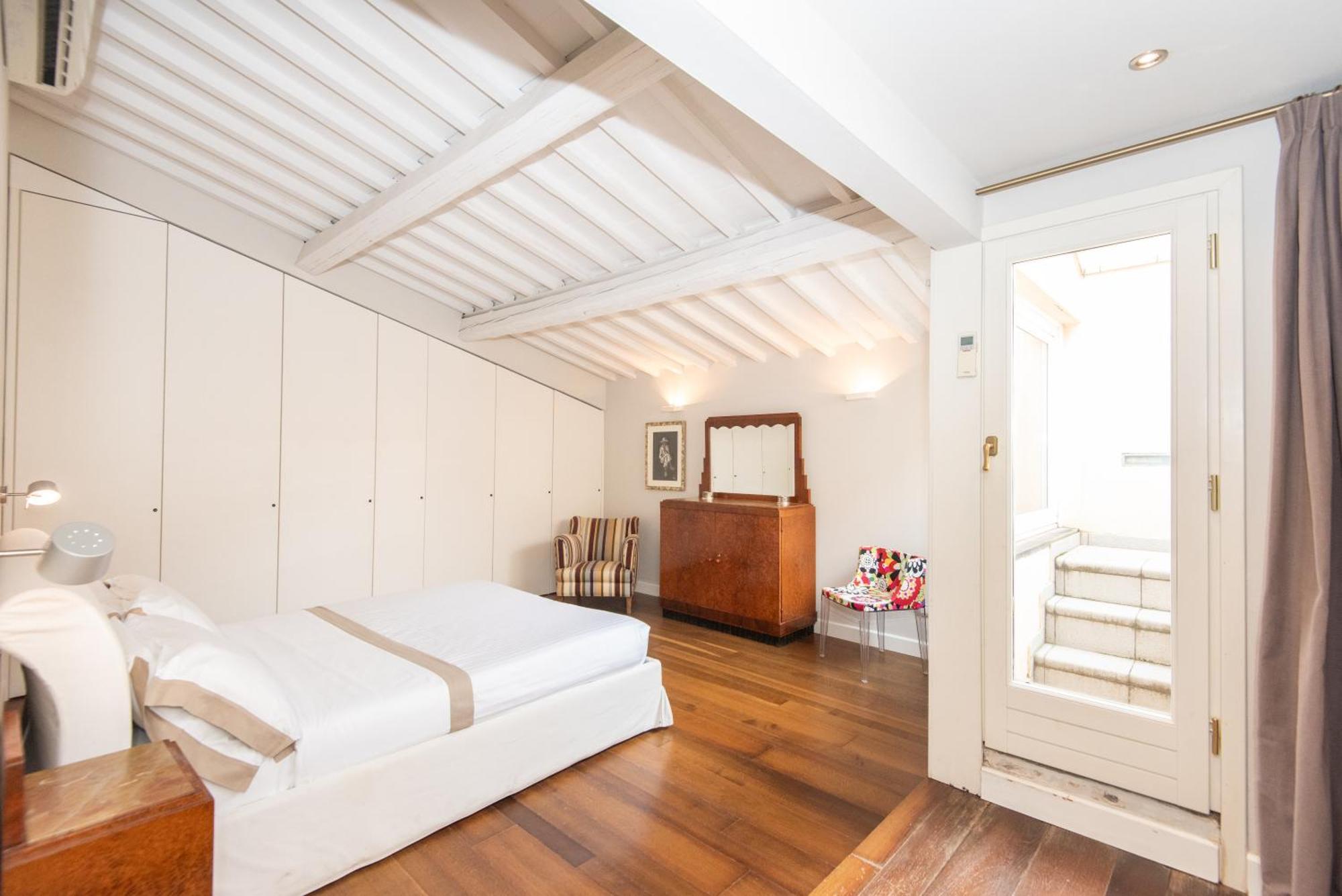 Giambologna Attic By Firenze Prestige Διαμέρισμα Εξωτερικό φωτογραφία